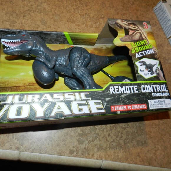 Jurassic Voyage Full Action Dinosaur  RC Remote  🆕📦⌚🏃🏻💨⚡🚚 - Picture 9 of 16